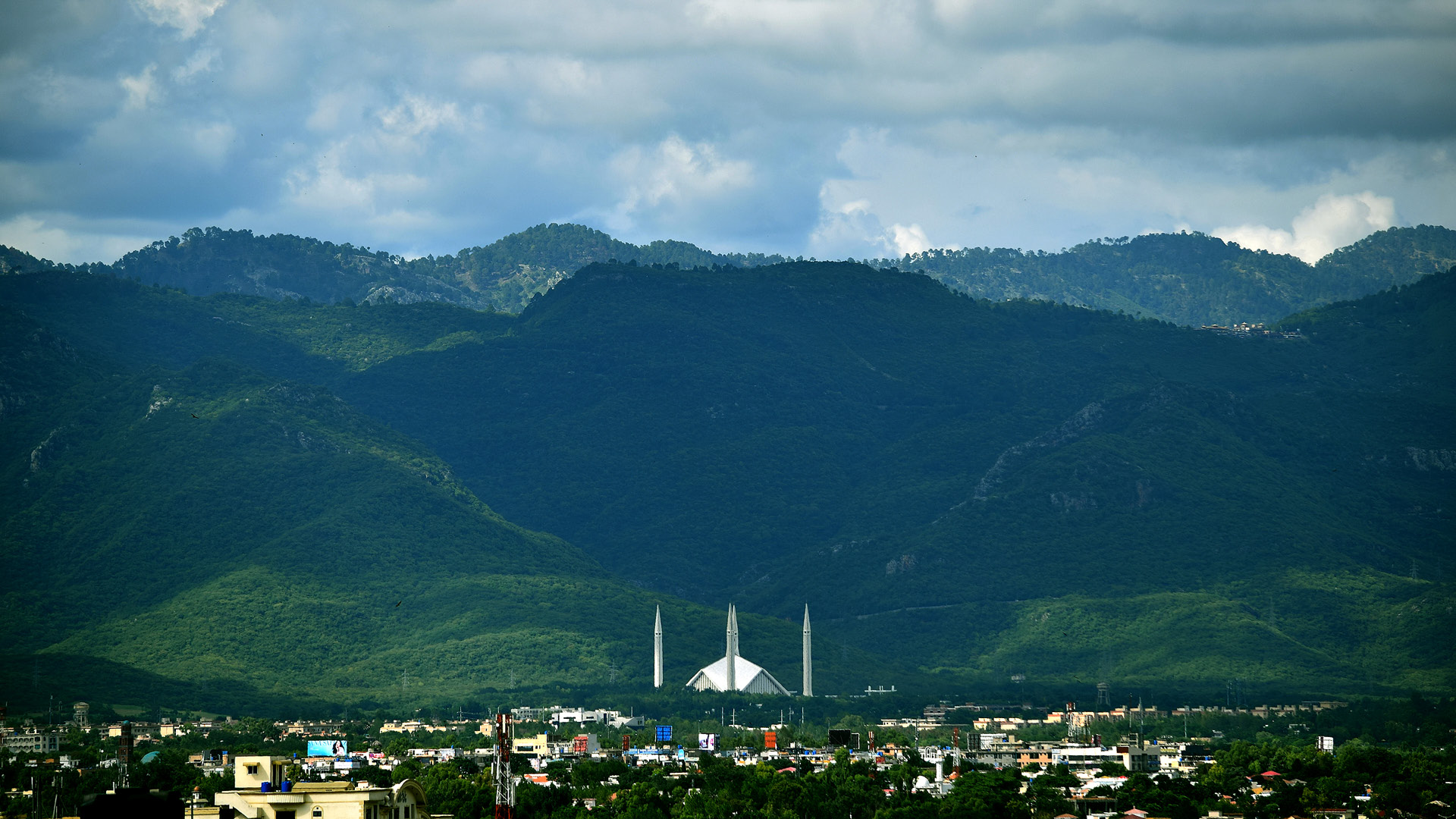 Islamabad with Margalla Hills National Park. Photo Credit ©   Ali Mujtaba Photography 2015